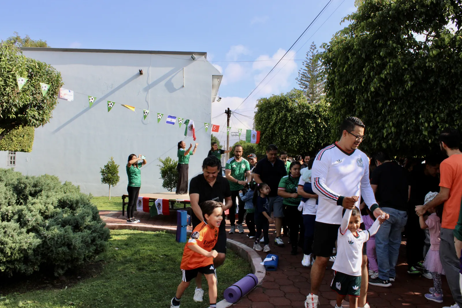 Dads and kids at the activities
