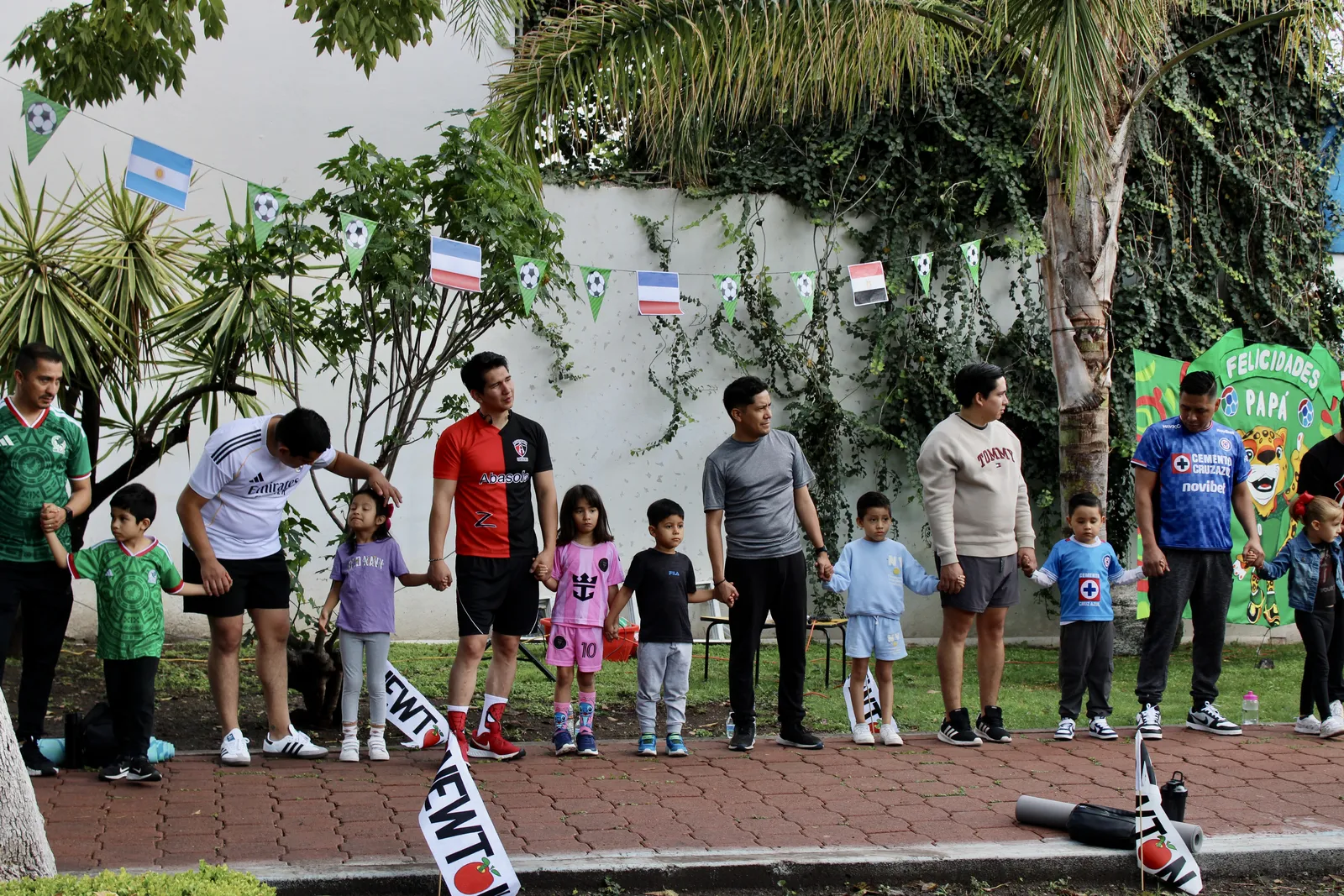 Dads and kids competing